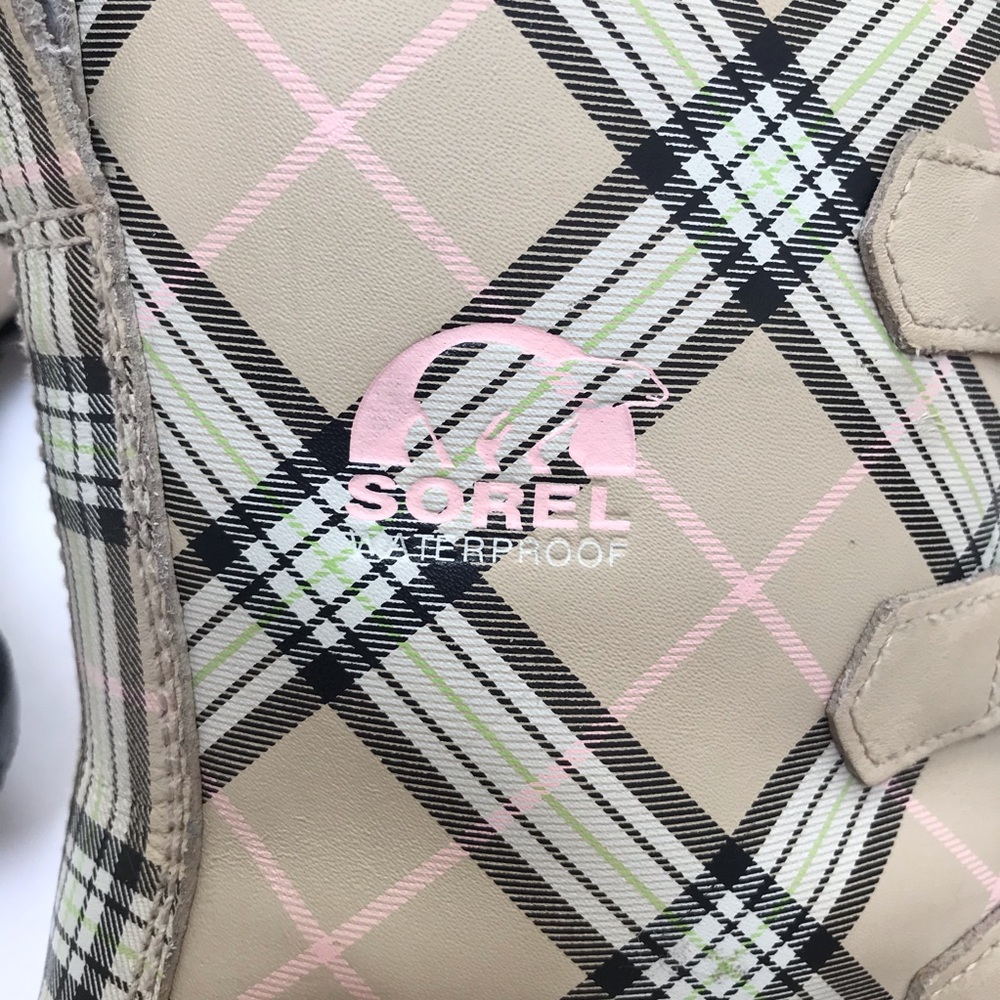 Sorel:‎ waterproof plaid “Yoot Pac” boots (5) - Picture 8 of 11